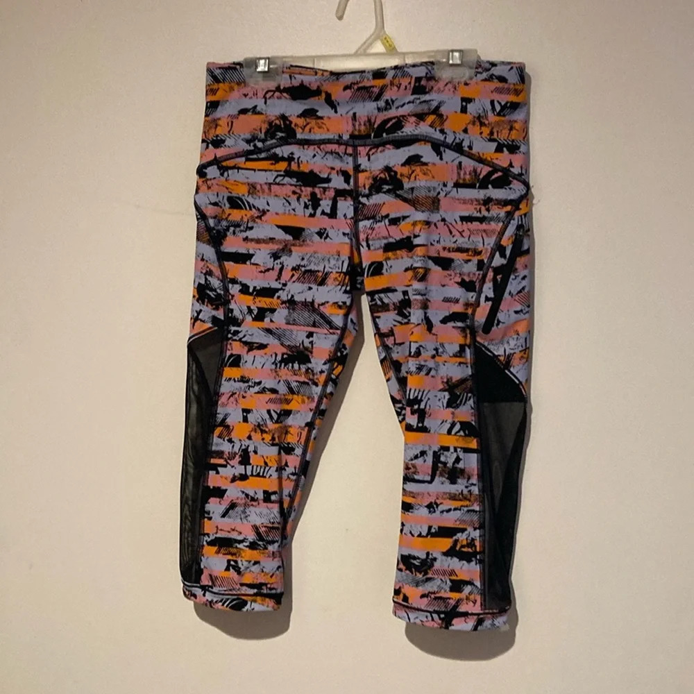 Lululemon crop speed ups women size 6